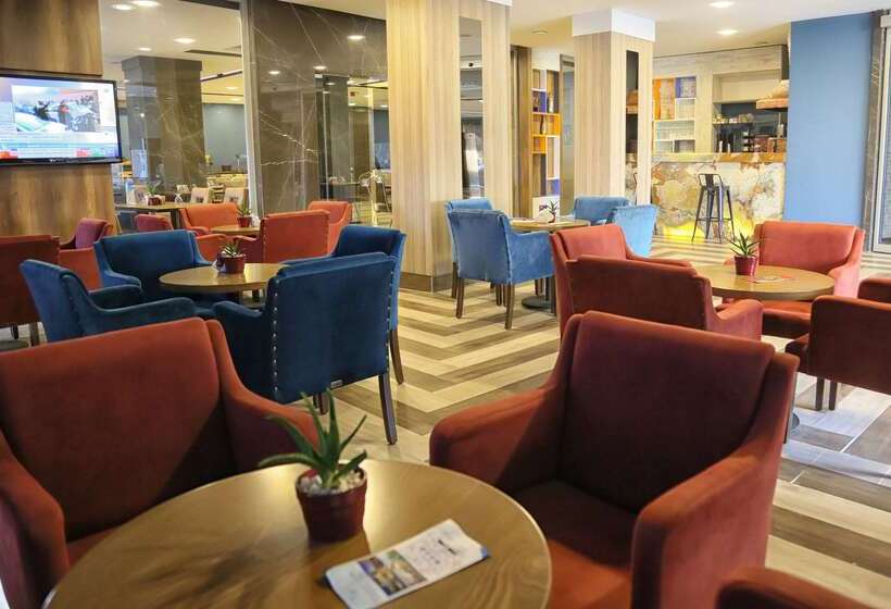 هتل Ramada By Wyndham Mersin