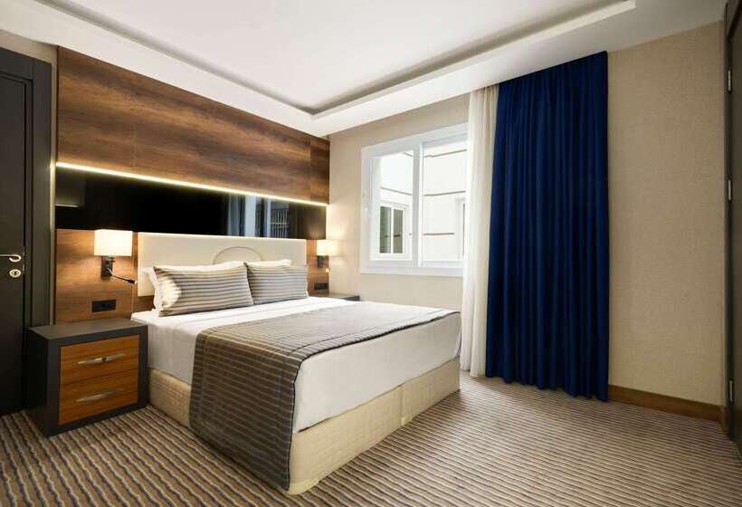 هتل Ramada By Wyndham Mersin