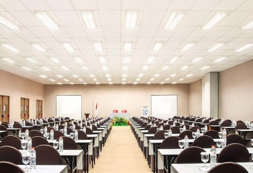 هتل Sentral Cawang