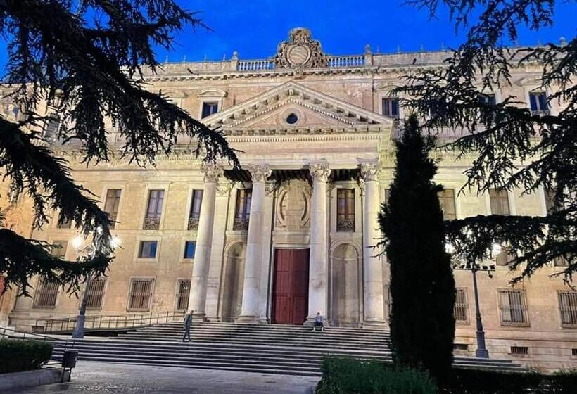 تختخواب و صبحانه Habitación Doble En Apartamento De 3 Habitaciones