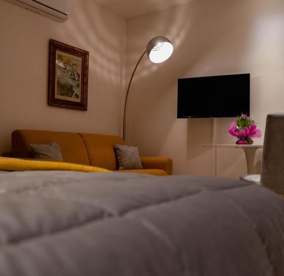 تختخواب و صبحانه My Comfort