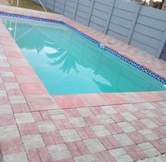 پانسیون Ps Good Time Guest House