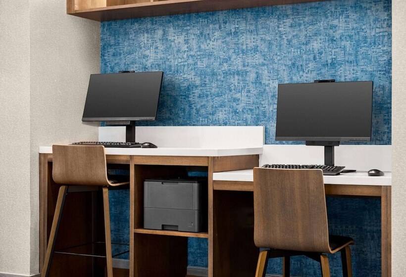هتل Hawthorn Extended Stay By Wyndham Del Rio
