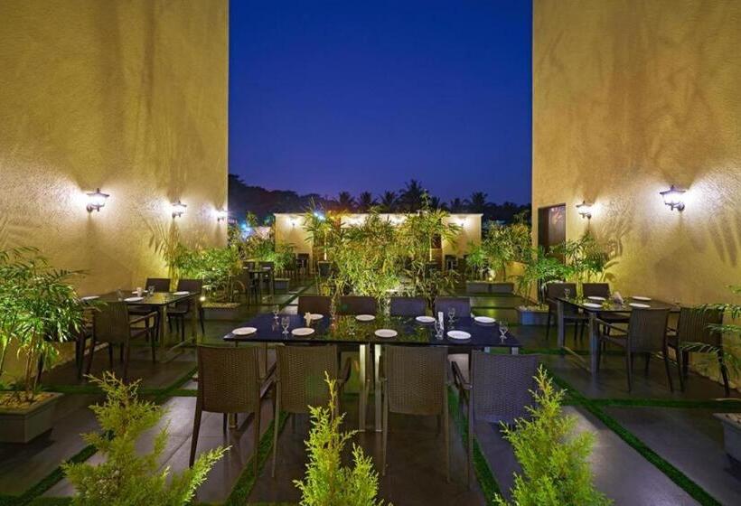 فندق Shlok  Pure Veg , Kolhapur