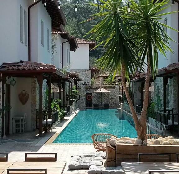 Okapi Suites Otel