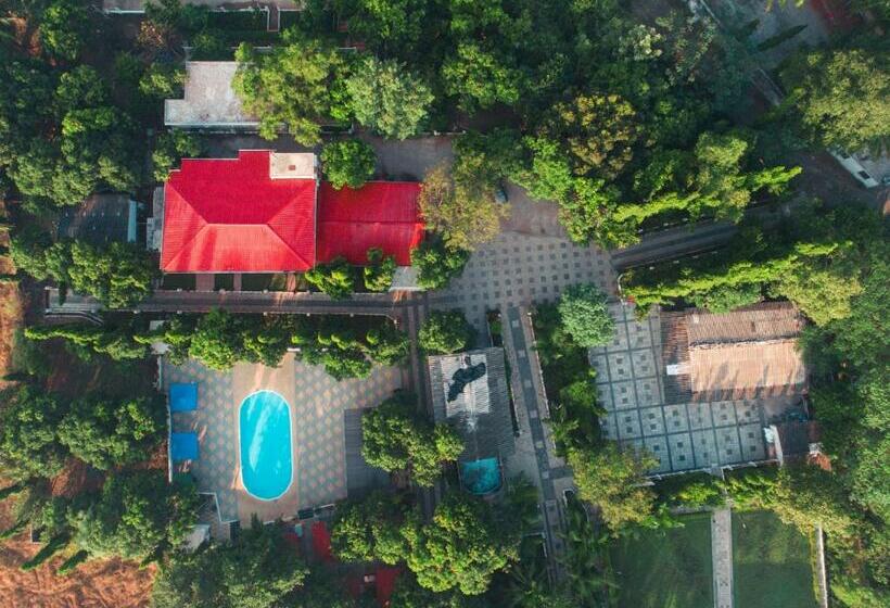 The Visawa Resort Lawns & Banquet