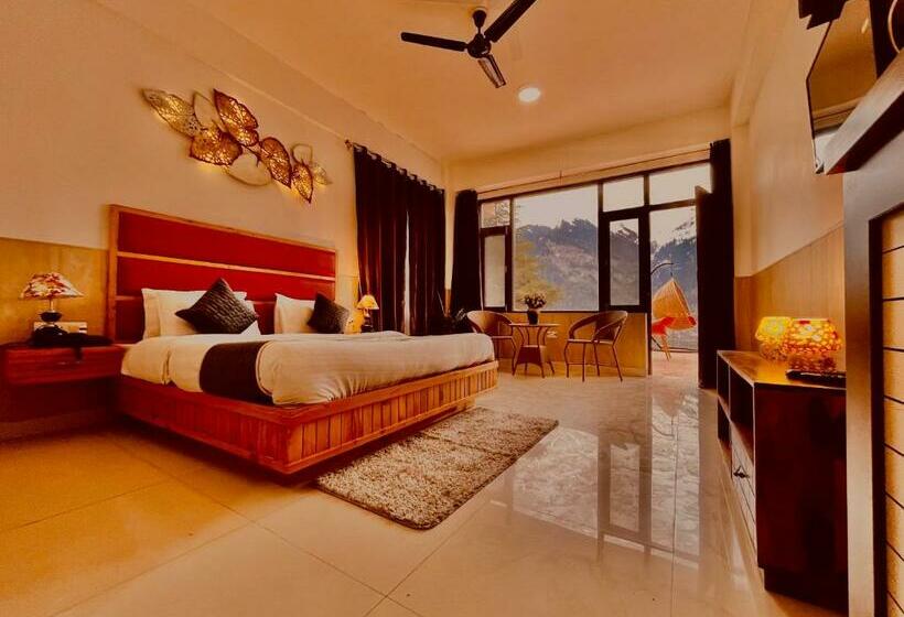 호텔 Himalayan Riverside Swiss Cottage Tents, Manali