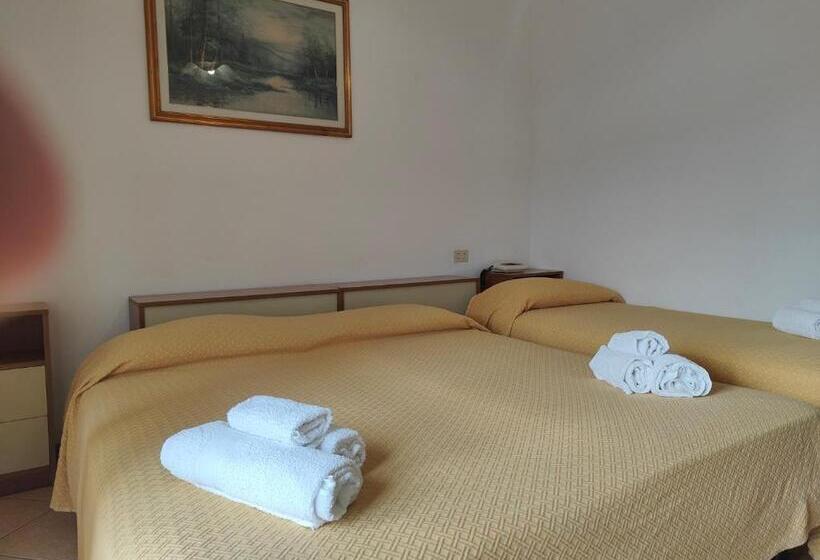 ホテル Lanterna Verde