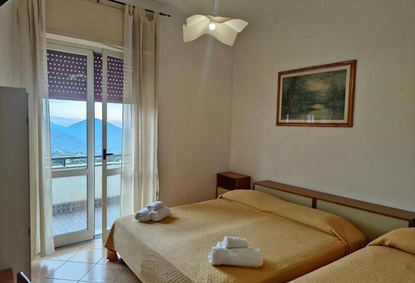 ホテル Lanterna Verde