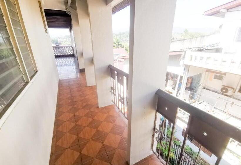 پانسیون Manilath Guesthouse