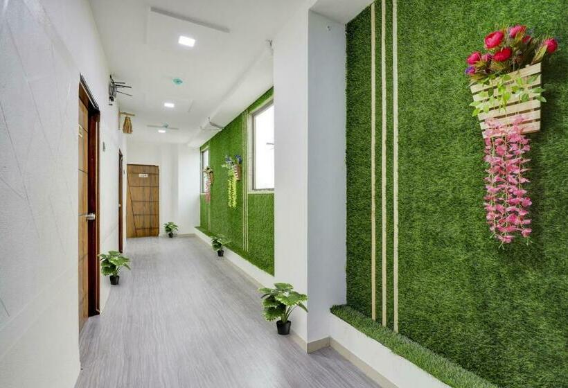 Fabhotel 7 Star