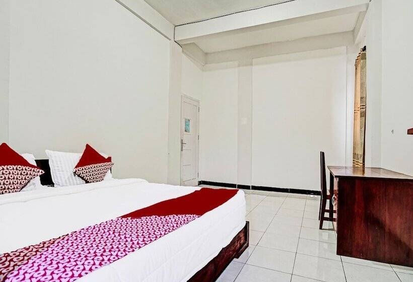 هتل Oyo 91872 Sweet 17 Kost