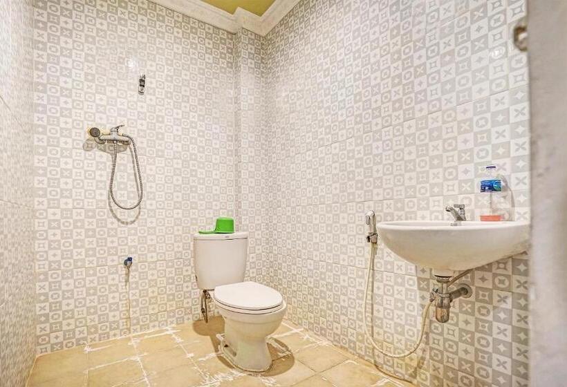 فندق Oyo 91873 Nugraha Kost