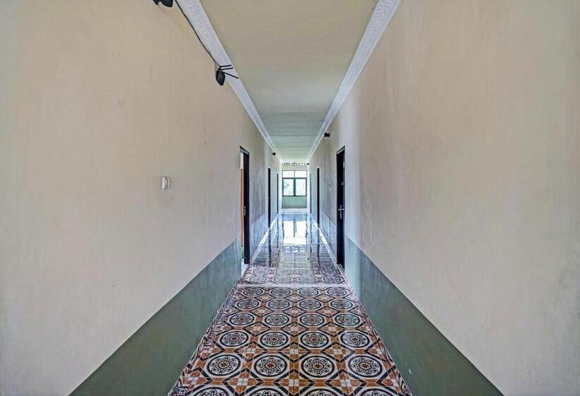 فندق Oyo 91873 Nugraha Kost