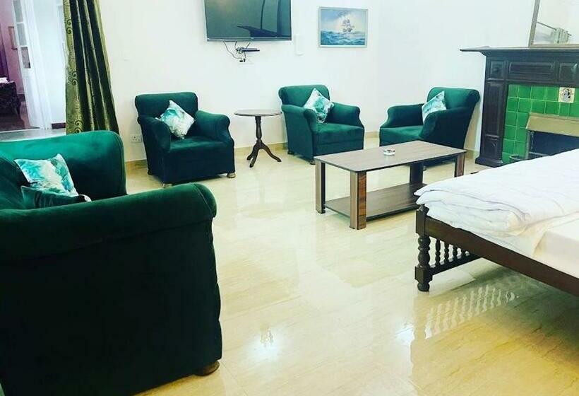 호텔 Palace Home Stay
