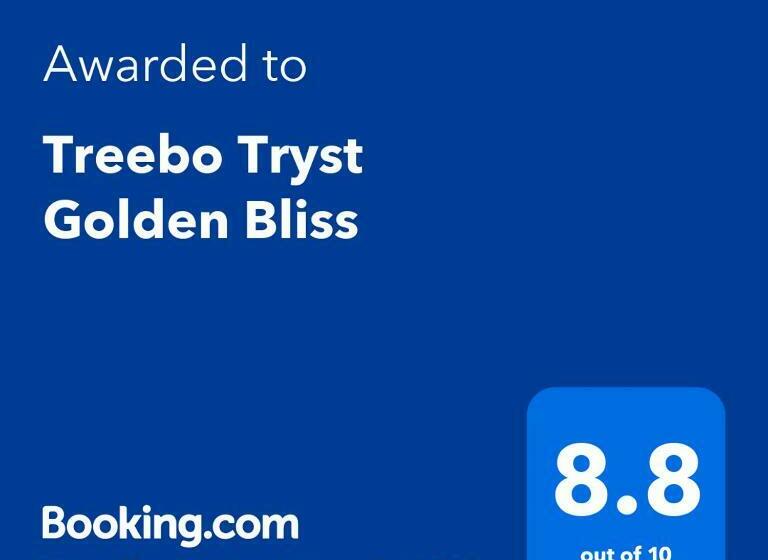 Отель Treebo Premium Golden Bliss Trimurti Nagar Square
