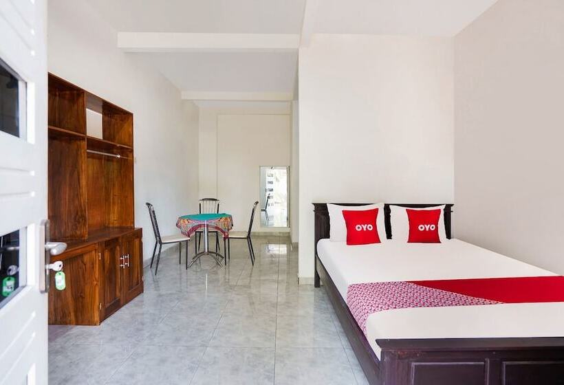 هتل Tutus Homestay Syariah Redpartner