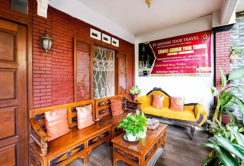 هتل Tutus Homestay Syariah Redpartner