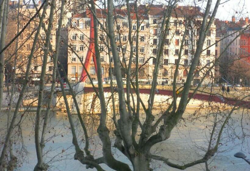 Bed and Breakfast Chambre De Charme Vieux Lyon