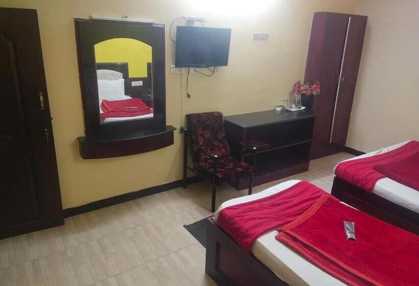 پانسیون Mystique Inn Ooty