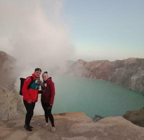 Пансион Ijen Transito