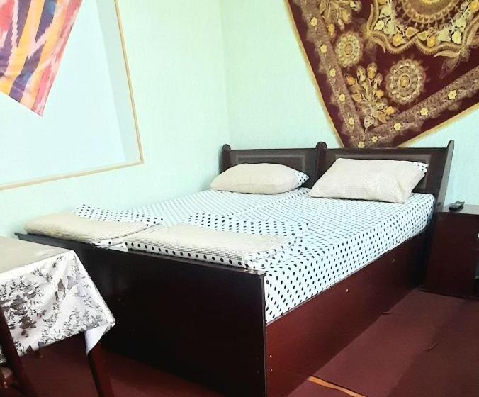 بنسيون Tohir Ota Guest House