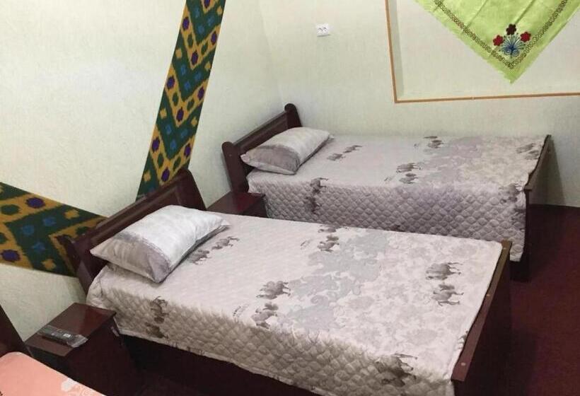 بنسيون Tohir Ota Guest House