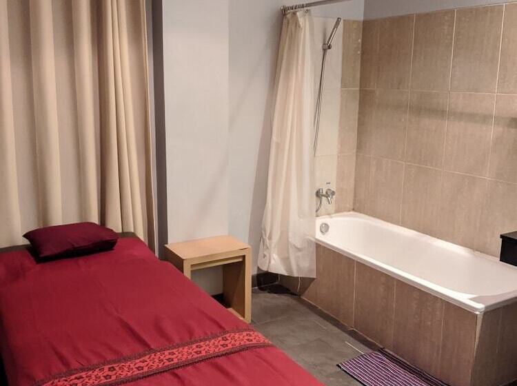 Amalia Hotel Lampung