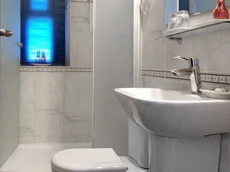 هتل Artemis Selcuk Suites