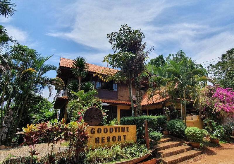 هتل Good Time Sports Village Koh Mak