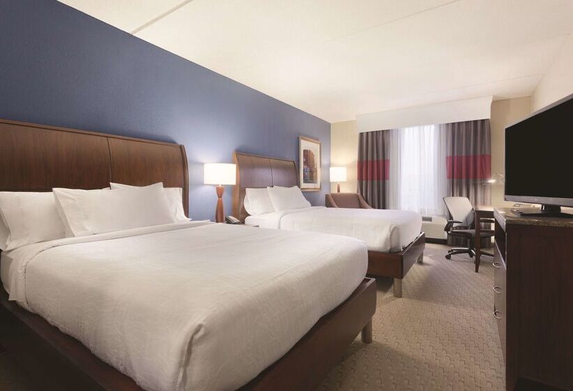 Отель Hilton Garden Inn Falls Church