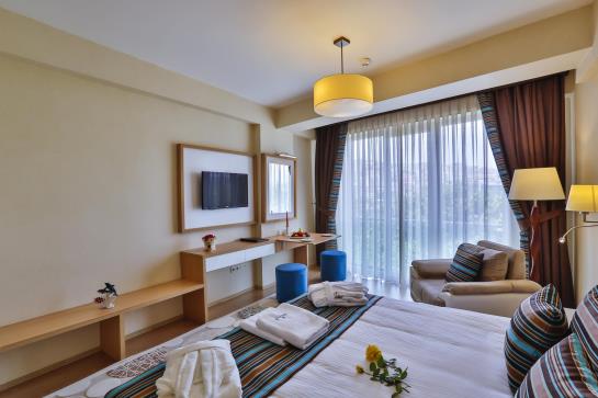 Hotel Festinn Suites Golden Horn