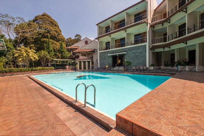 Отель Sangga Buana Resort & Convention