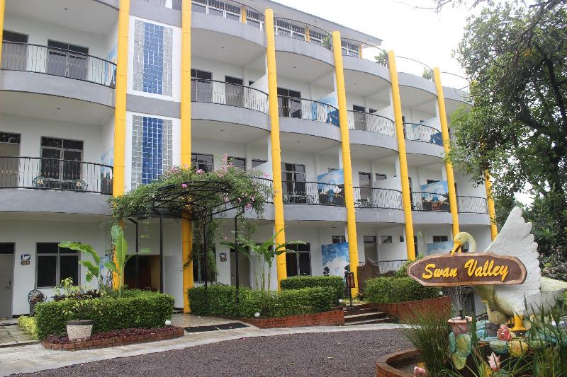 Taman Sari Hotel Dan Resort