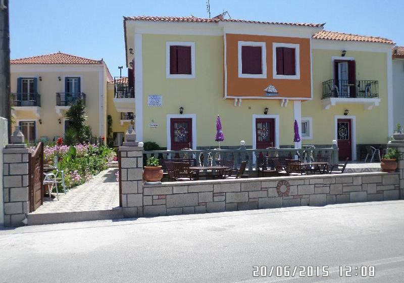 Toula Apartments