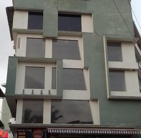 酒店 Dwarka Lodging & Boarding