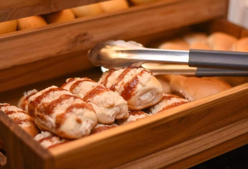 Отель Ibis Styles Garanhuns