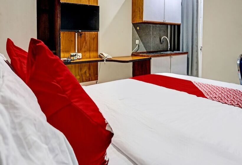 فندق Oyo 91812 Nh Kost Syariah