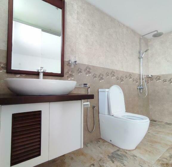 פנסיון Guest House Banana Beach
