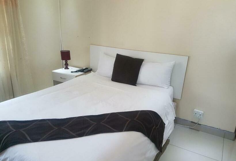 پانسیون Immanuel Guest House
