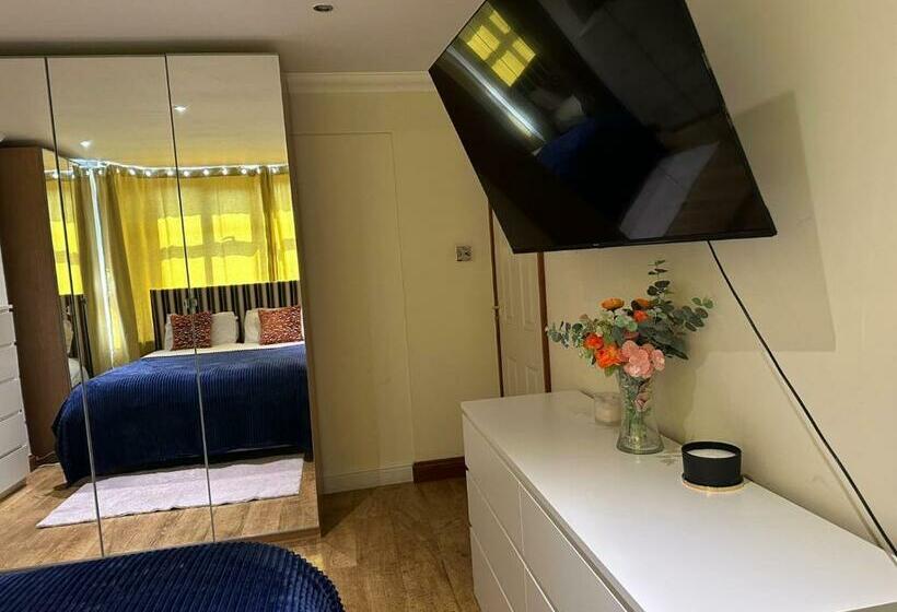 بنسيون Shared House On Southmead