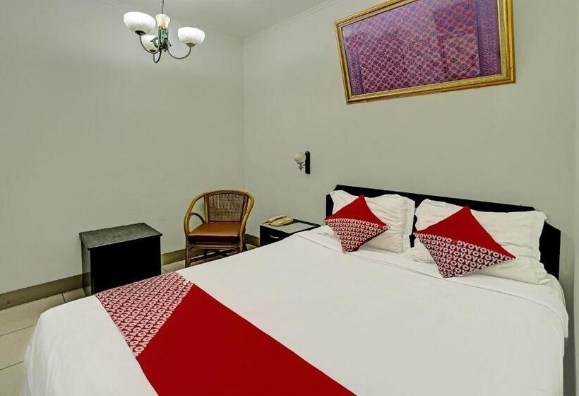 هتل Oyo 91805  Wisma Bari