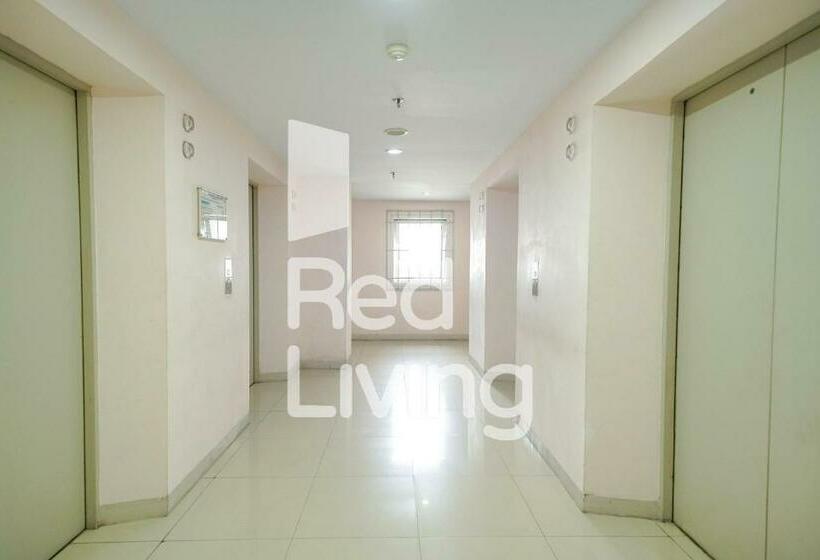 בית מלון כפרי Redliving Apartemen Green Pramuka Aokla Property Tower Orchid