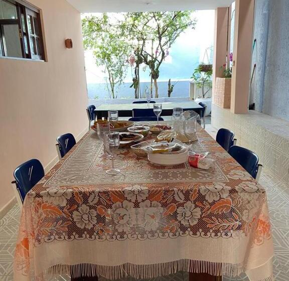 پانسیون Hostel Salvador Orquídeas