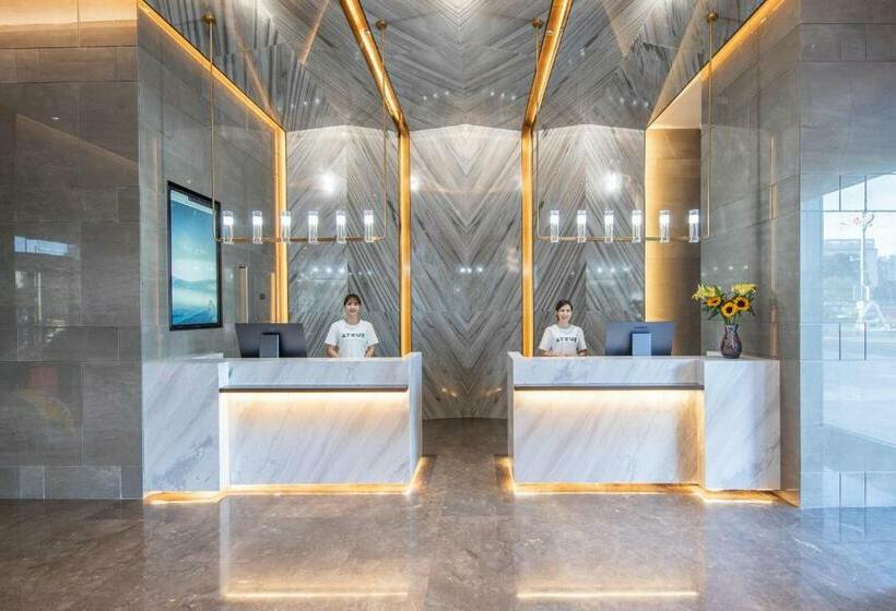 Atour Hotel Xiaolan Zhongshan