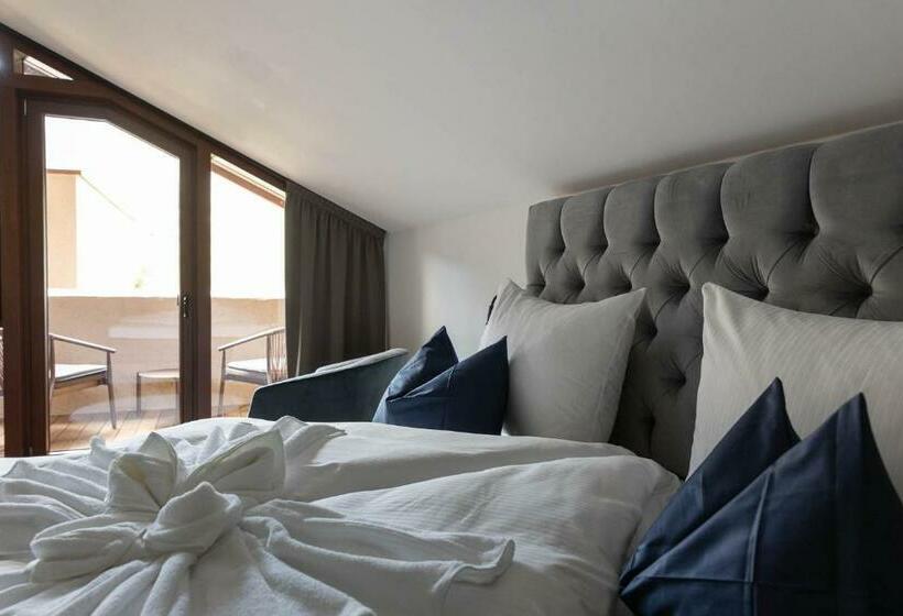 Bed and Breakfast Ansitz Battisti Suites