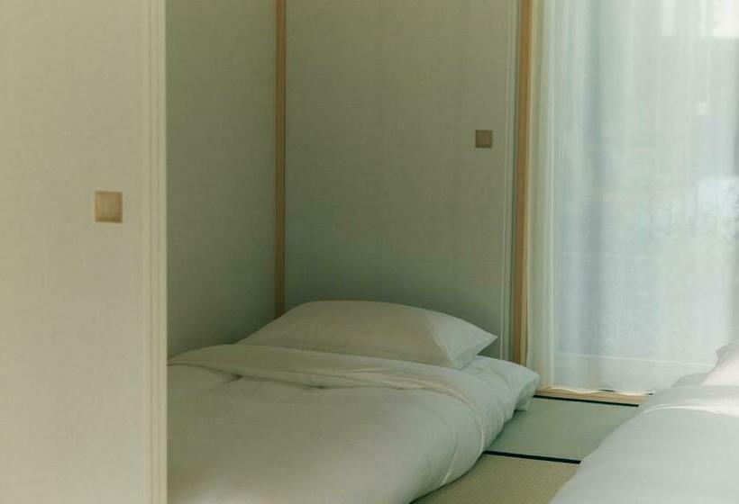 Отель Shishiiwa House Karuizawa