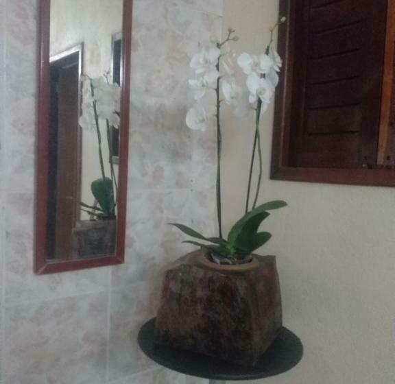 Пансион Hostel E Pousada Maria Bonita