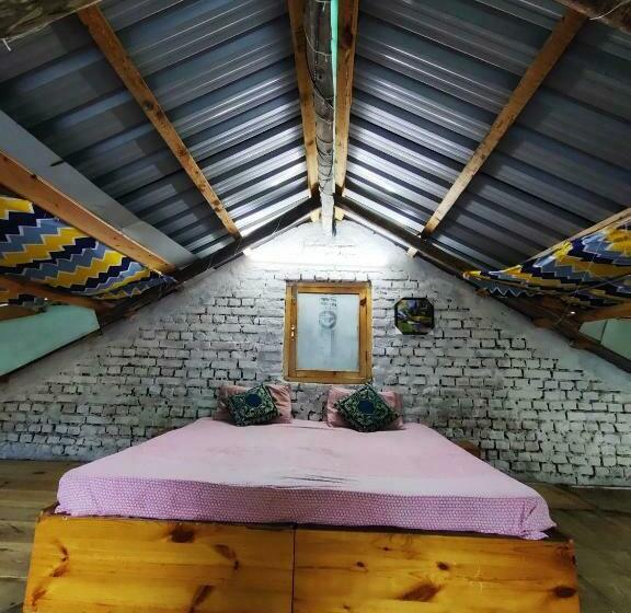 ペンション Private Room Near Naggar Castle