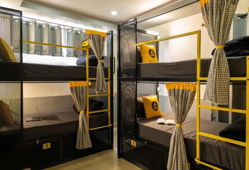 The Hosteller Chikmagalur